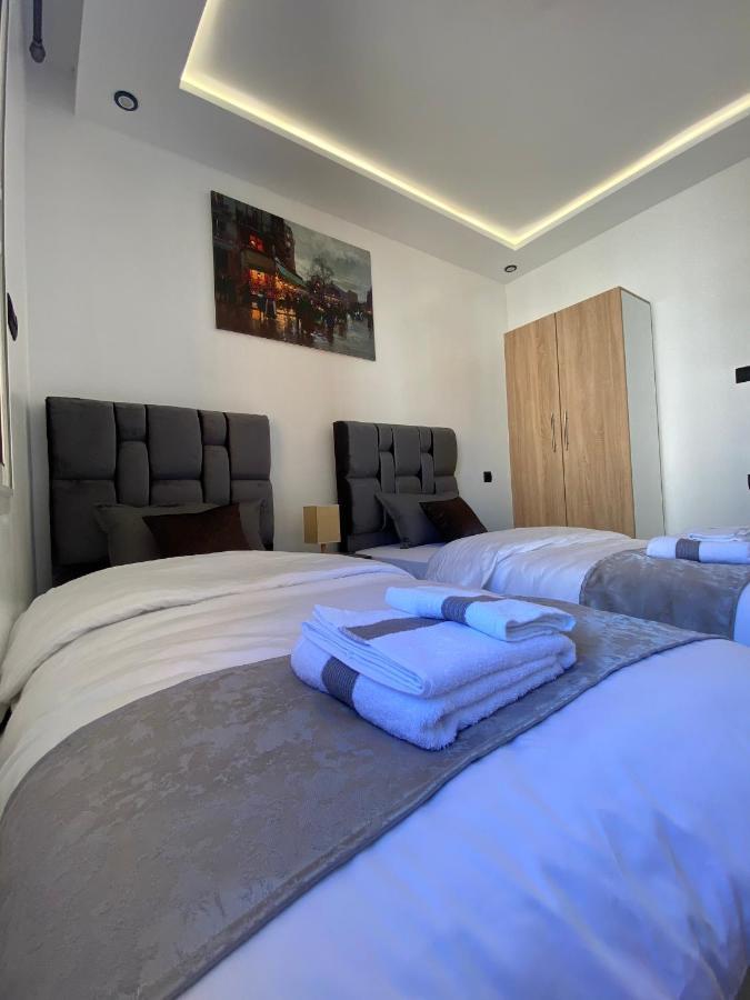 Lovely 2 Bedroom Apartment Рабат Екстериор снимка